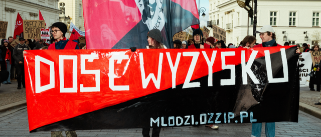 OGÓLNOPOLSKA MOBILIZACJA: DOŚĆ WYZYSKU MŁODYCH!