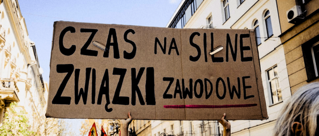 „Młodzi na rynku pracy”